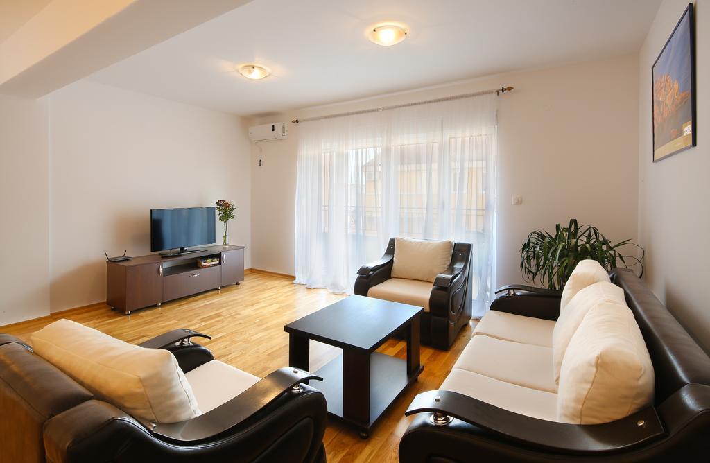 Apartments Pegasus Lux 布德瓦 客房 照片